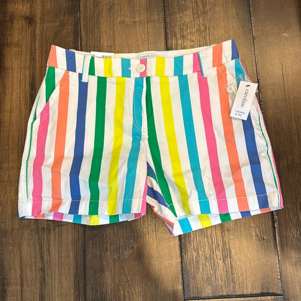 NWT Crown and Ivy striped 5” shorts